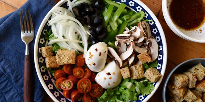 Vegetarian Pizza Salad