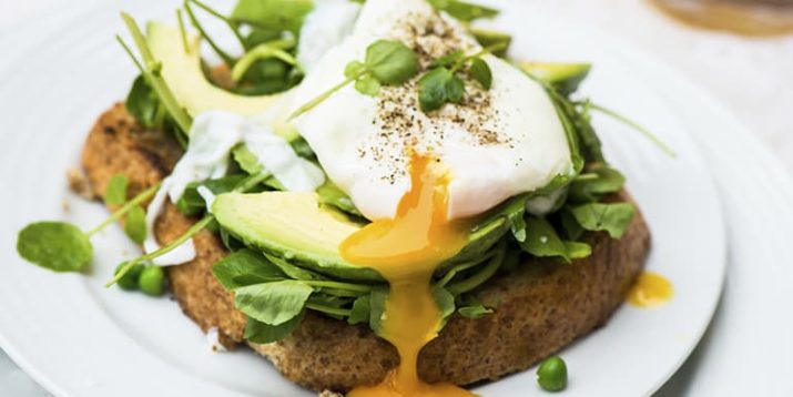 What Super Trainers Really Eat for Breakfast