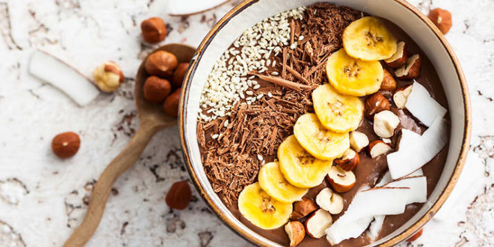 Chocolate Hazelnut Smoothie Bowl
