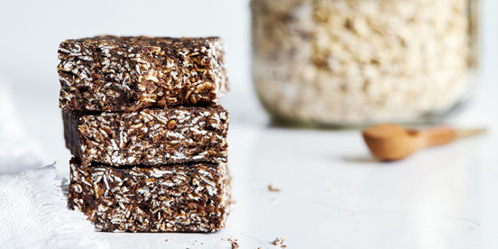 No-Bake Oatmeal Protein Bars