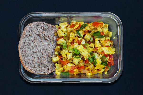 Pre-workout meals for 80 Day Obsession, pre-workout nutrition, pre-workout snacks, vegan scramble with English muffin