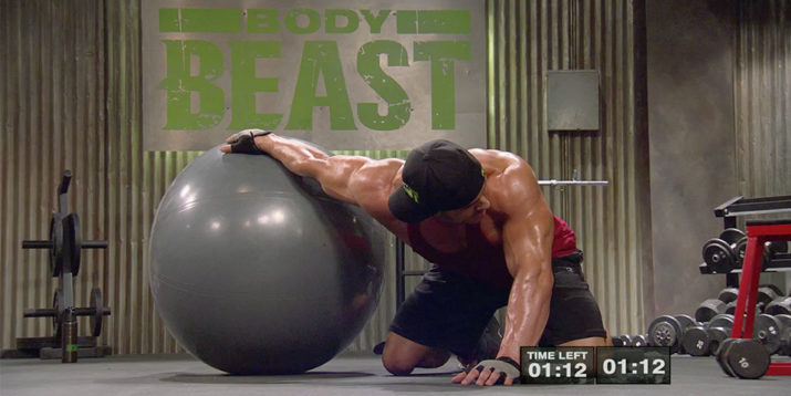 5 Chest Stretches for Tight and Sore Pectorals