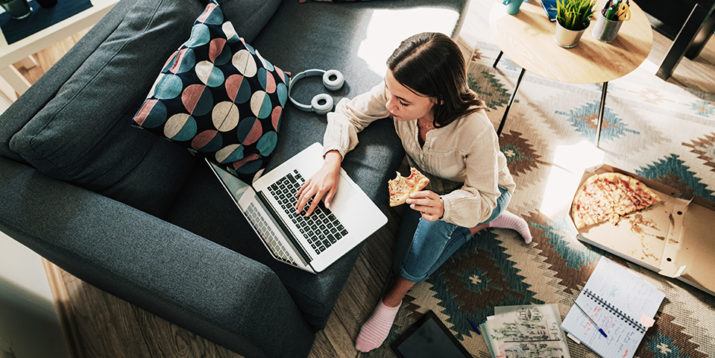 15 Bad Habits You Picked Up During COVID — And How to Break Them in 2021
