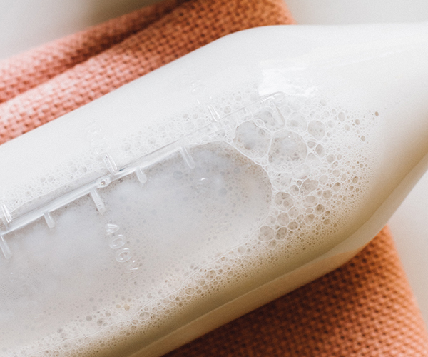 Leche de avena en botella