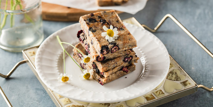 No-Bake Blueberry Pie Bars