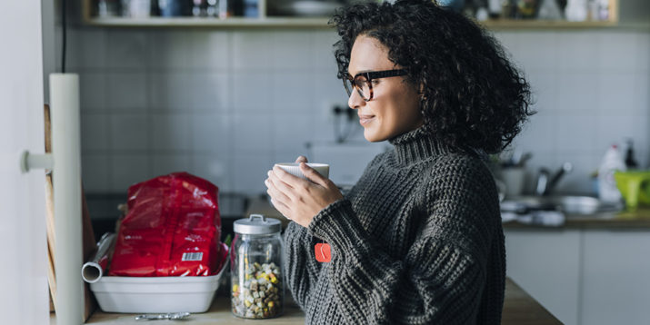 How to Be Happy Alone: 9 Tips for Embracing “Me Time”