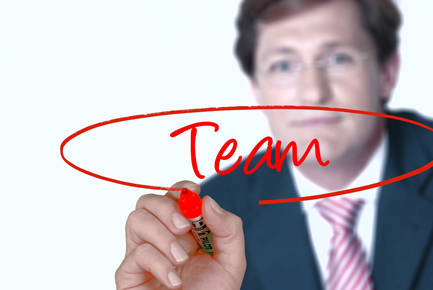 promueve el trabajo en equipo