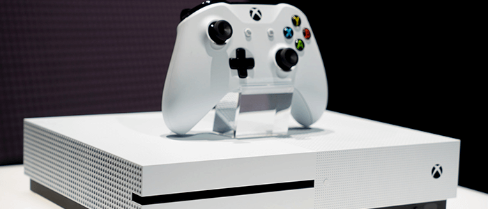 XBOXONES700