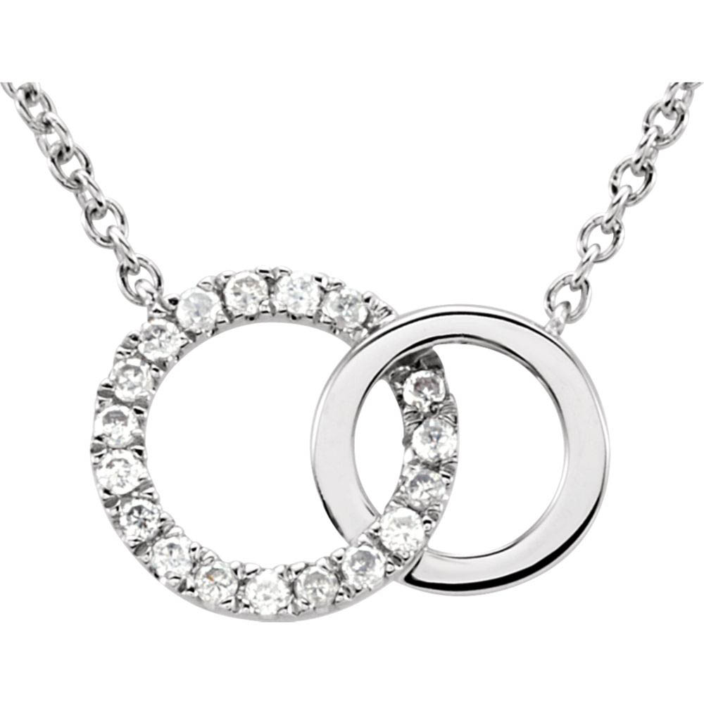 .06 Ctw Diamond Double Circle Necklace in 14k White Gold
