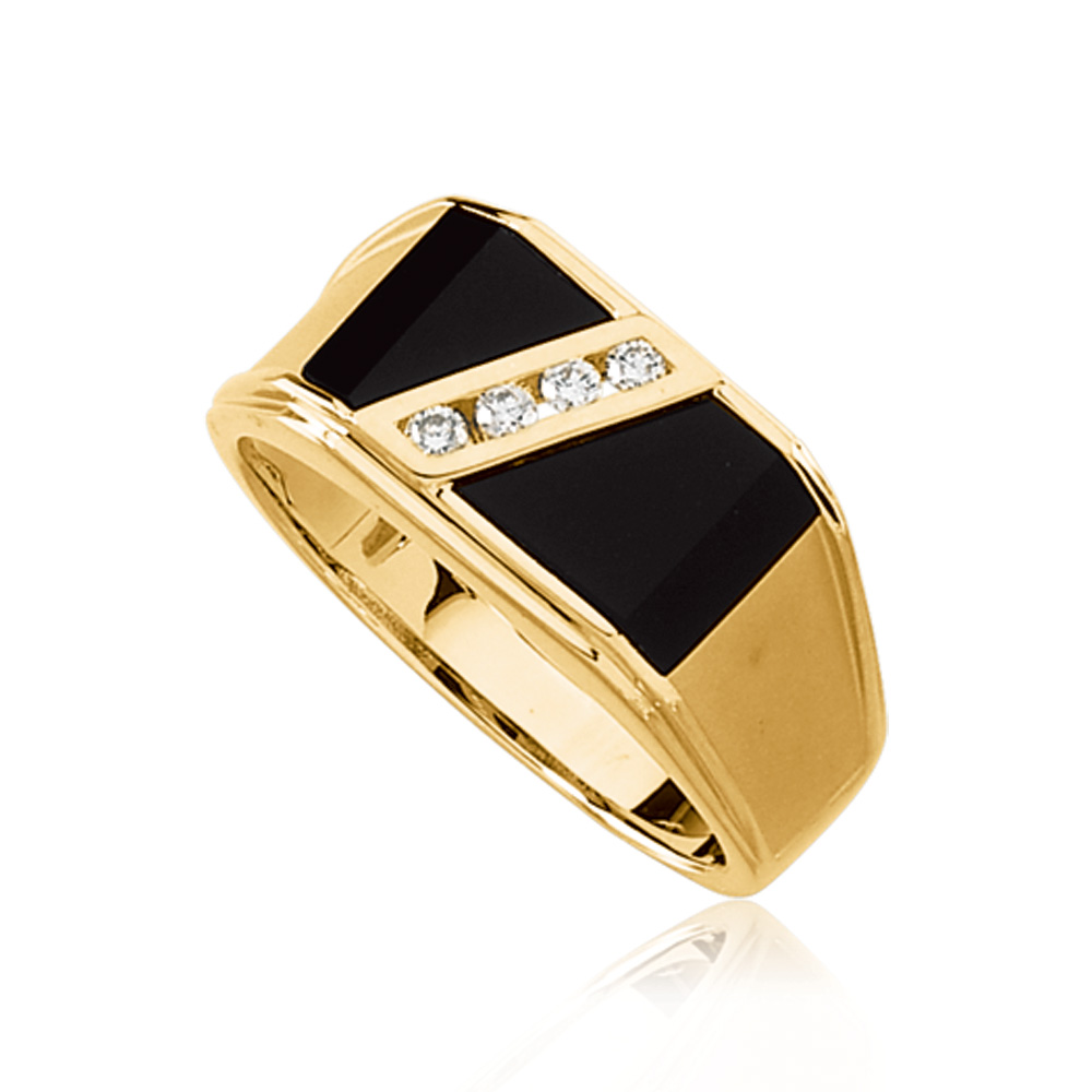 Onyx and 1/8 Carat Diamond Ring in 14K Yellow Gold - Size 11