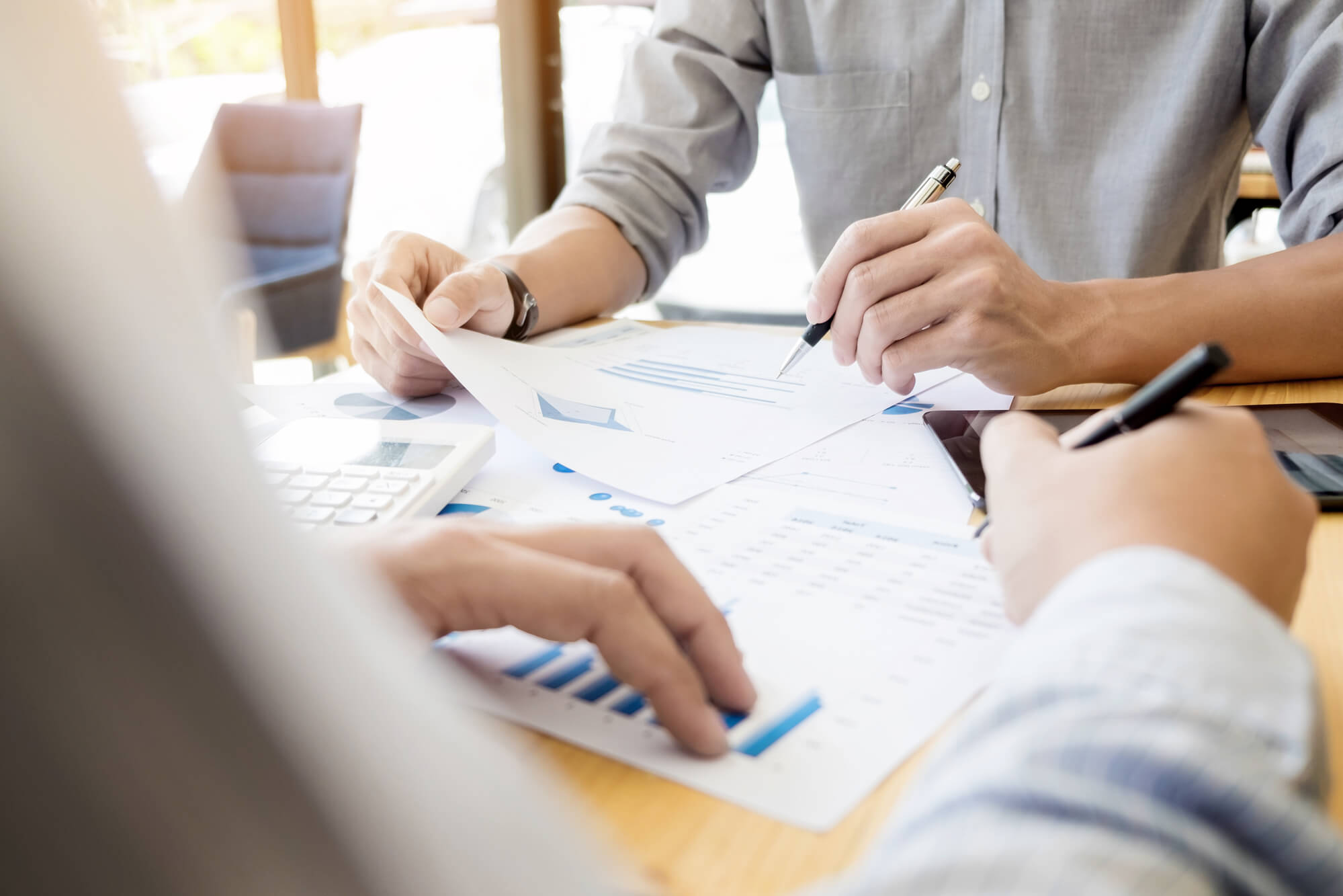 Entenda como analisar os custos do funcionário para a empresa