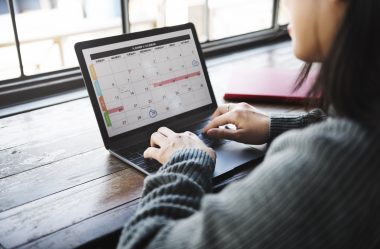 CLT e trabalho aos domingos e feriados: o que você precisa saber!