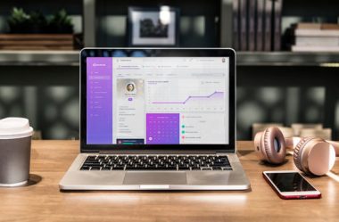 Distribuição de holerite online com o Convenia