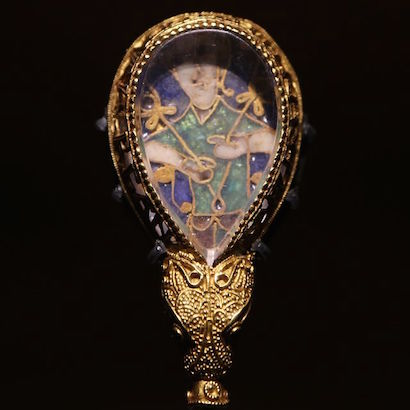 Alfred Jewel