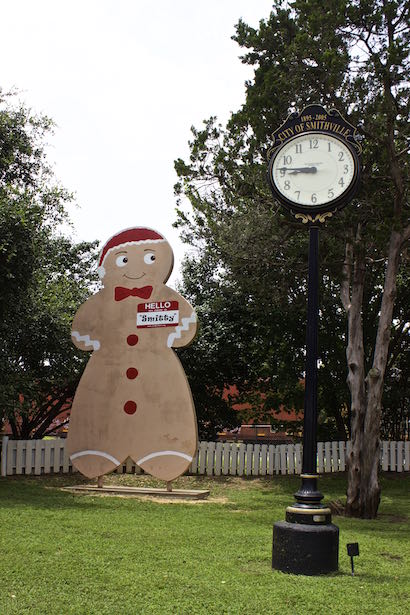 Smithville Texas - Smitty the Gingerbread Man