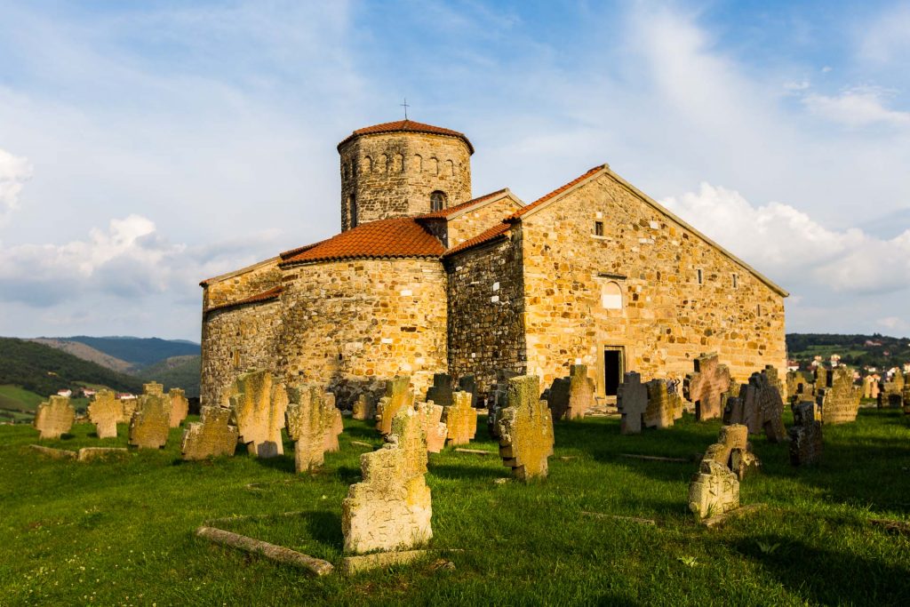 BlueSkyTraveler.Serbia.Monastery