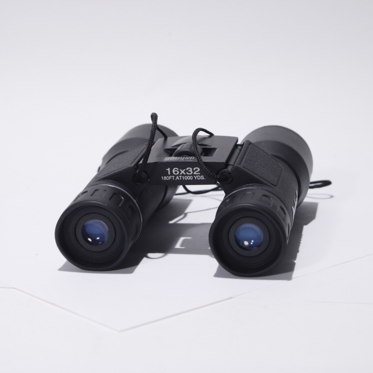 Bushnell 16x32 Binoculars