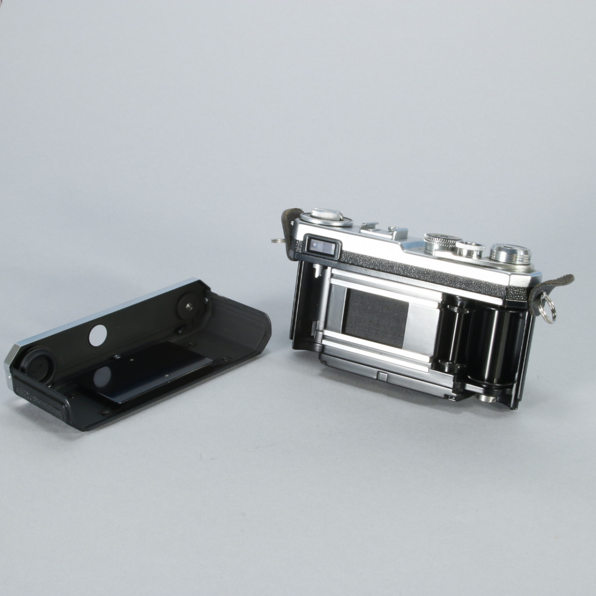 Nikon SP　 5cm f/1.4セット　ジャンク品 Nikon SP rangefinder camera. Nikkor 5cm f1.4 lens. Light
