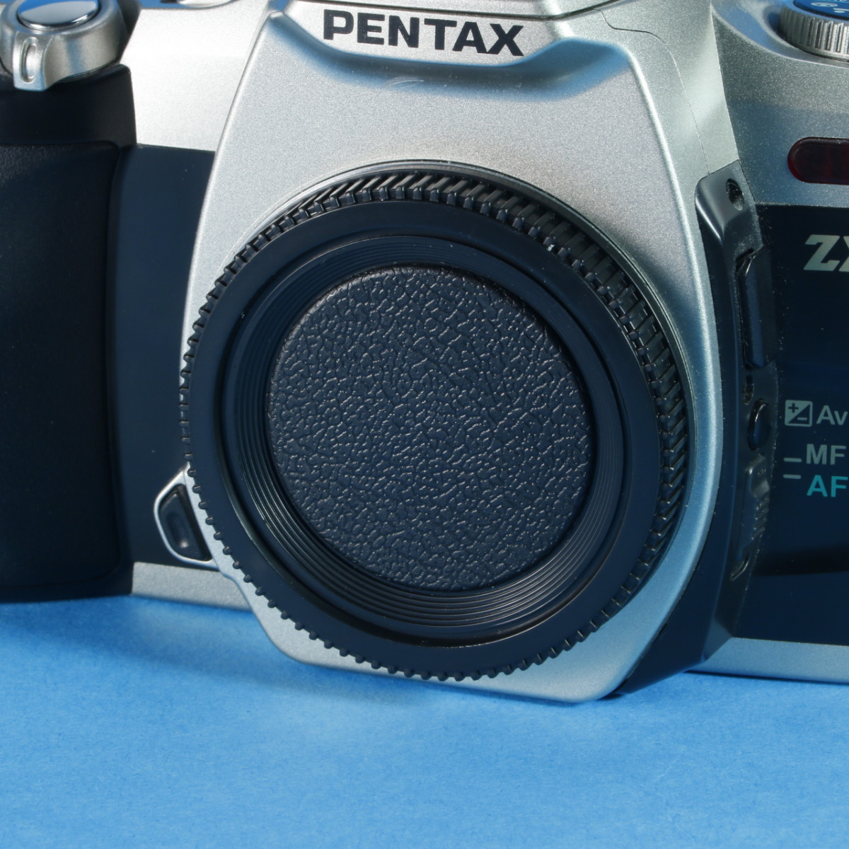 Body and Rear Lens Cap for Pentax K