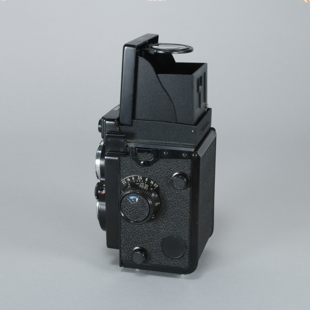 YASHICA Mat-124 G 二眼レフカメラ Yashica Mat-124G Twin Lens Camera 80mm 3.5 Yashinon 6x6 1-1