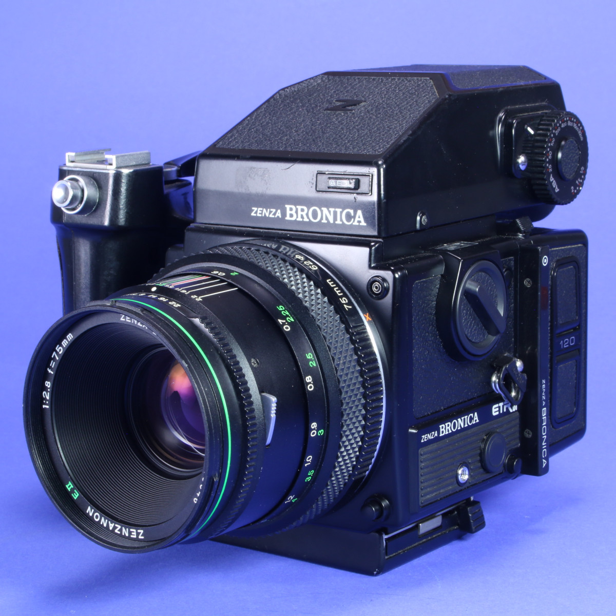 Shop : Buy Bronica Etrsi Camera Kit With 75mm F2.8 Eii Lens
