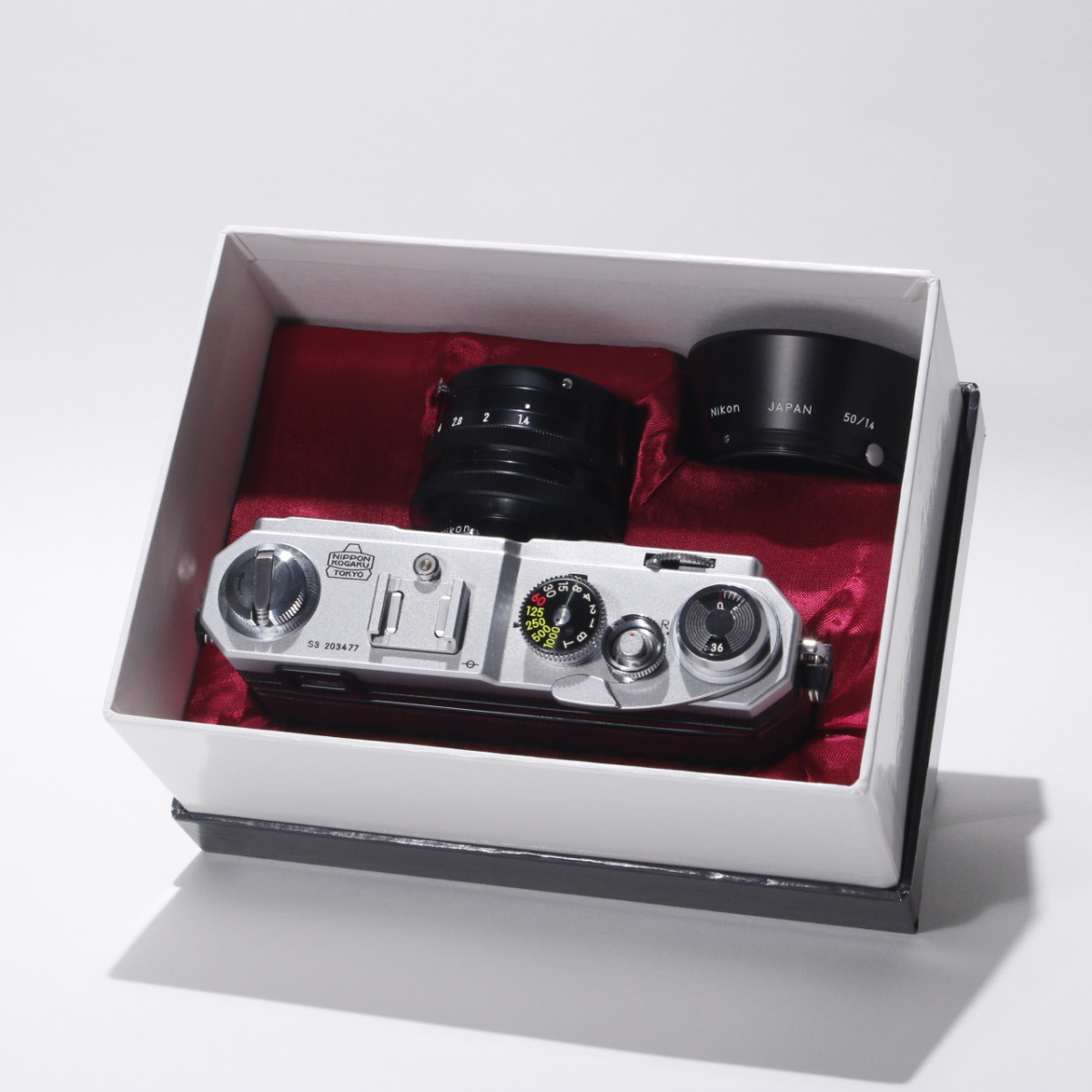 Nikon ニコン　RANGEFINDER CAMERA 洋書　古書　h-441 Shop : Buy Nikon S3 Rangefinder Year 2000 Edition With Nikon