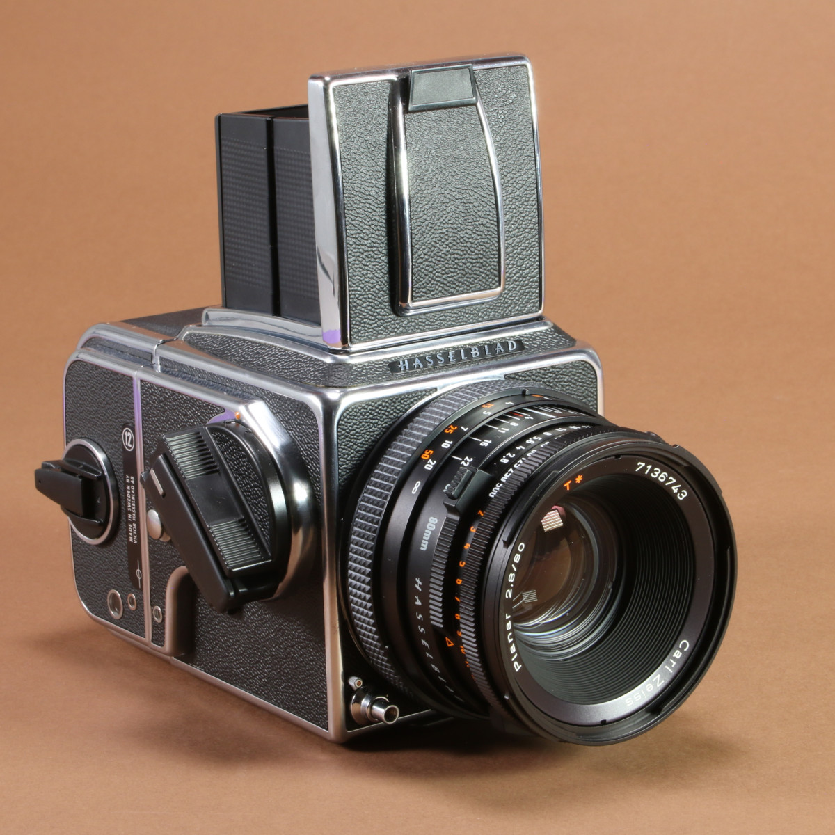Hasselblad 500 C/M Classic with 80mm f2.8 Lens and A12 Back