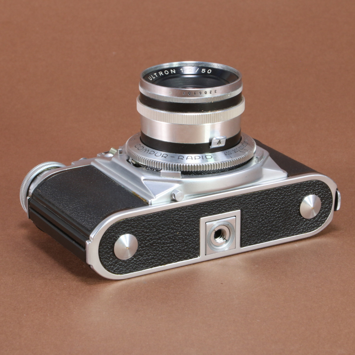 フィルムカメラ voigtlander prominent Ultron 50mm F2 Voigtlander Prominent (距離指標m) + Ultron 50mm F2 | 東京CAMERA