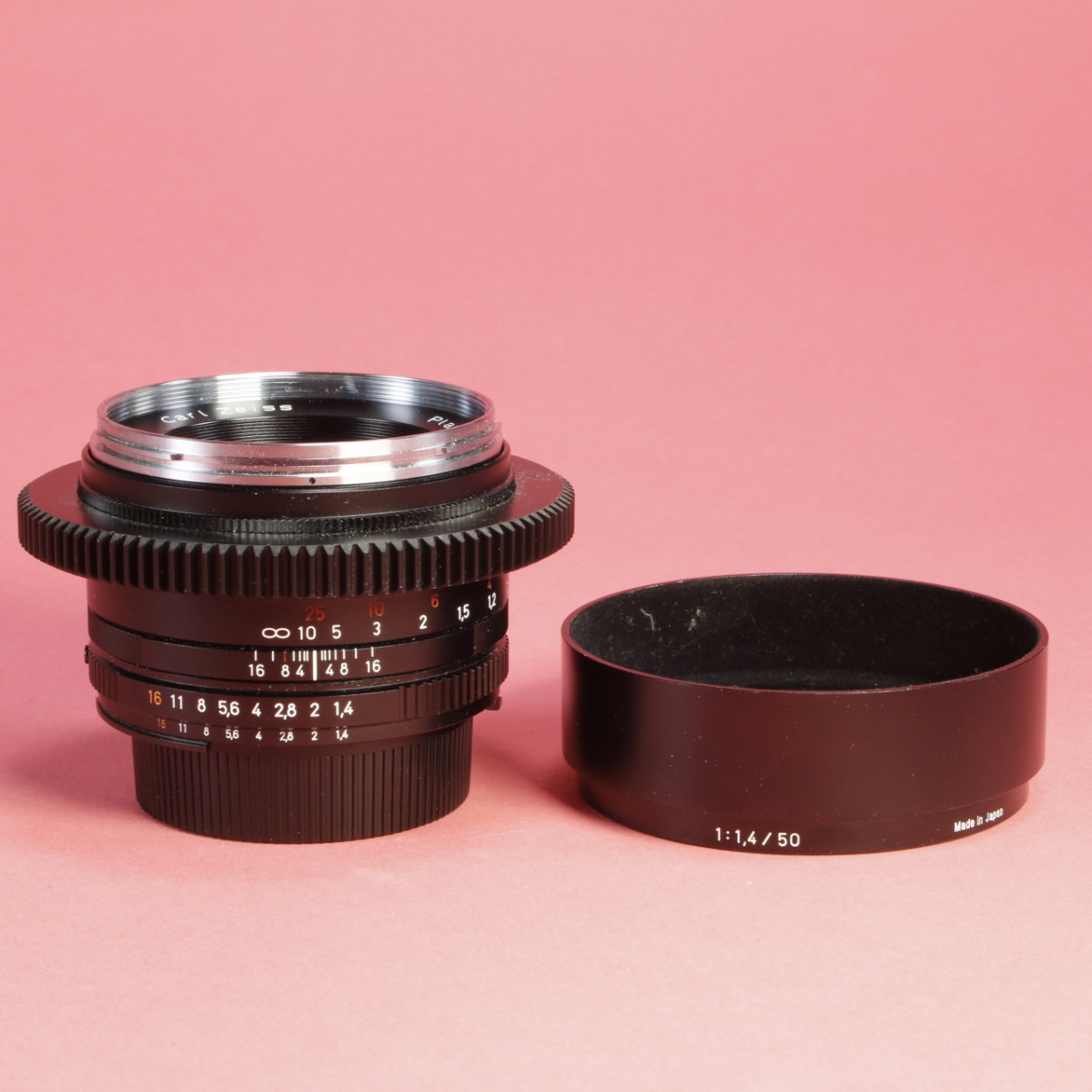 Shop : Buy Carl Zeiss 50mm F1.4 Planar T Zf.2 Lens for Nikon