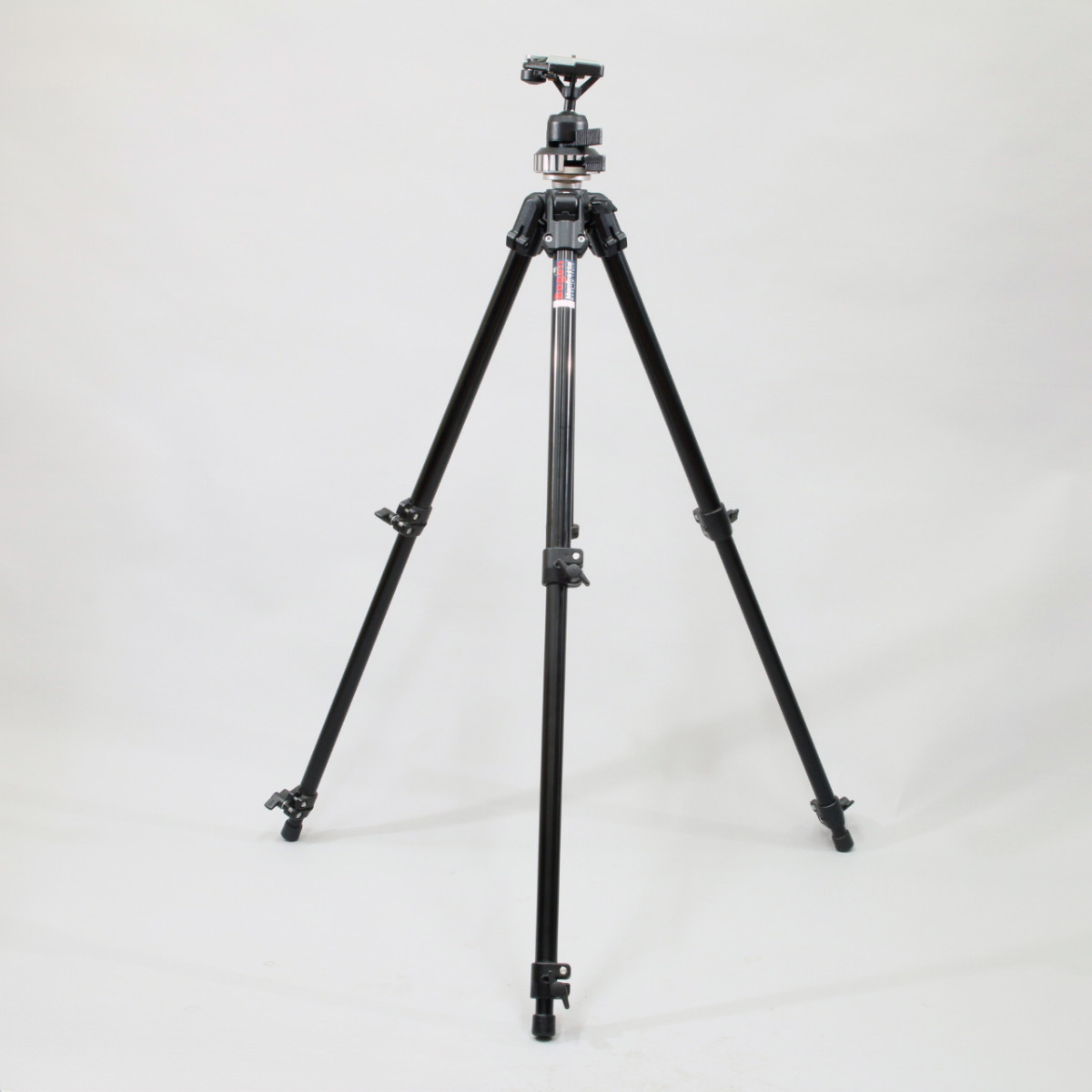Bogen 3211 Tripod with 3055 Tripod Head