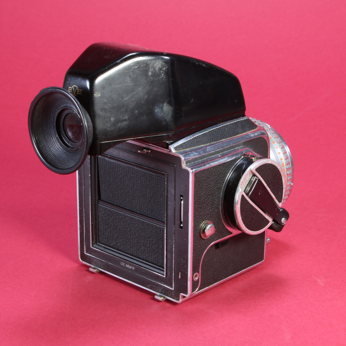 Hasselblad 500C Camera with 80mm f2.8 C Lens - Used | Blue