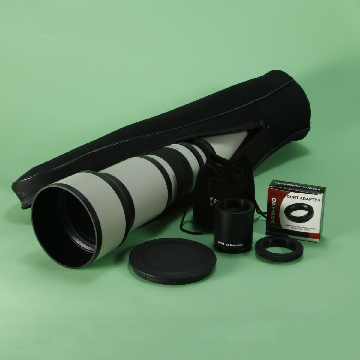 Opteka 650-1300mm f8-16 High Definition Telephoto Zoom Lens for T-Mount