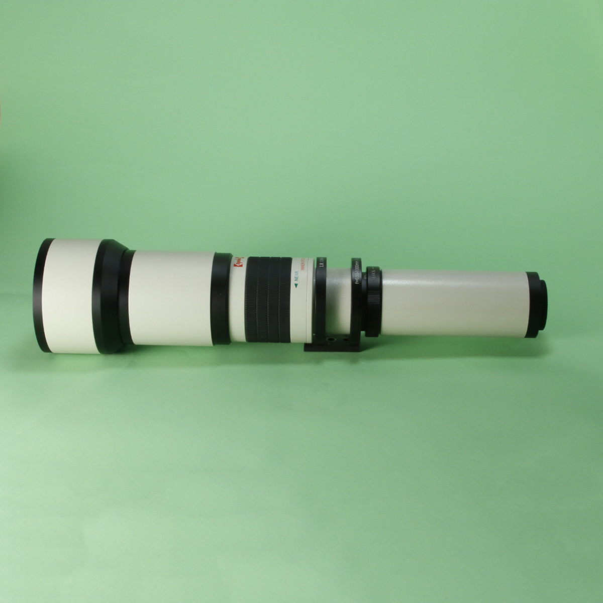 Opteka 650-1300mm f8-16 High Definition Telephoto Zoom Lens for T-Mount