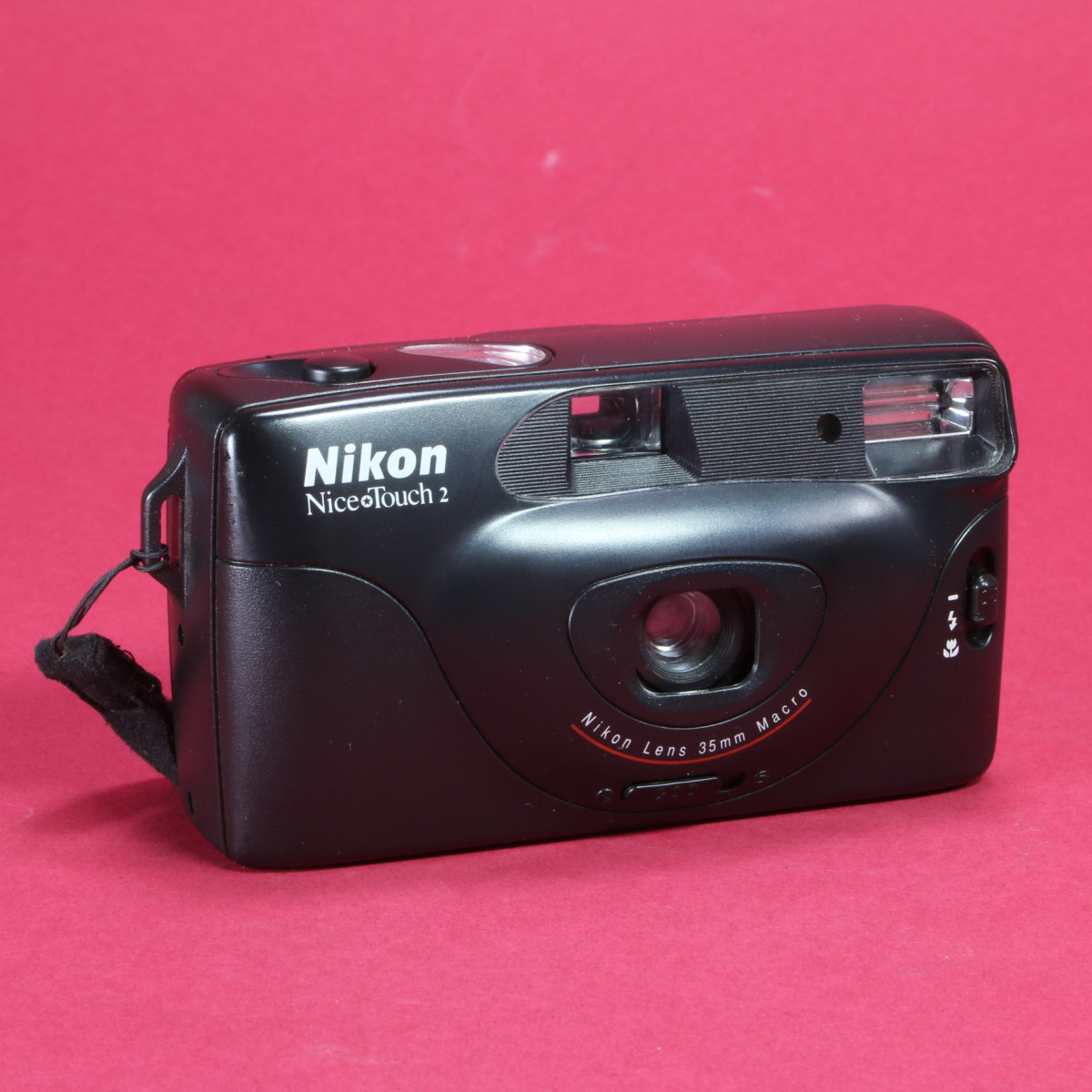 Nikon Nice Touch 2 Camera