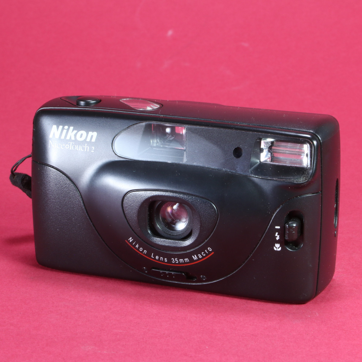 Nikon Nice Touch 2 Camera