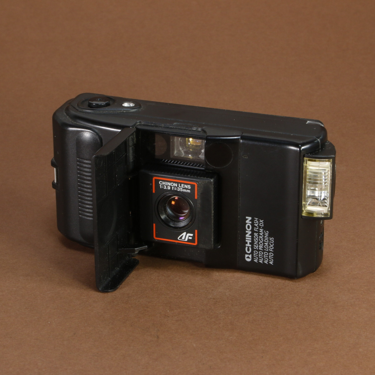 チノン ベラミ AF / CHINON Belami AF Chinon Belami AF Point-and-Shoot Camera Review