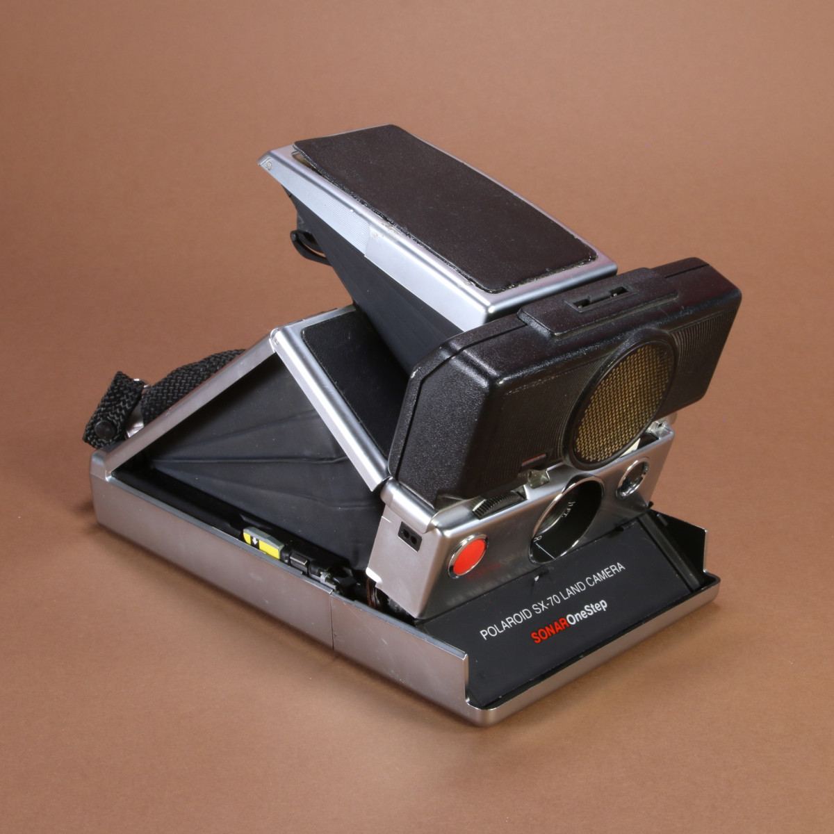 Polaroid SX-70 Land Camera Sonar OneStep Camera