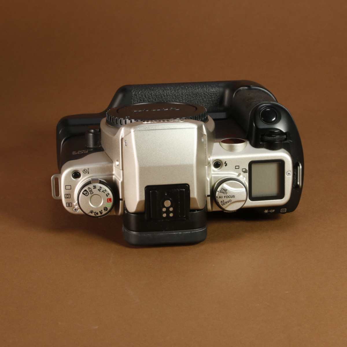 Canon EOS Elan II Camera with Battery Pack BP-50