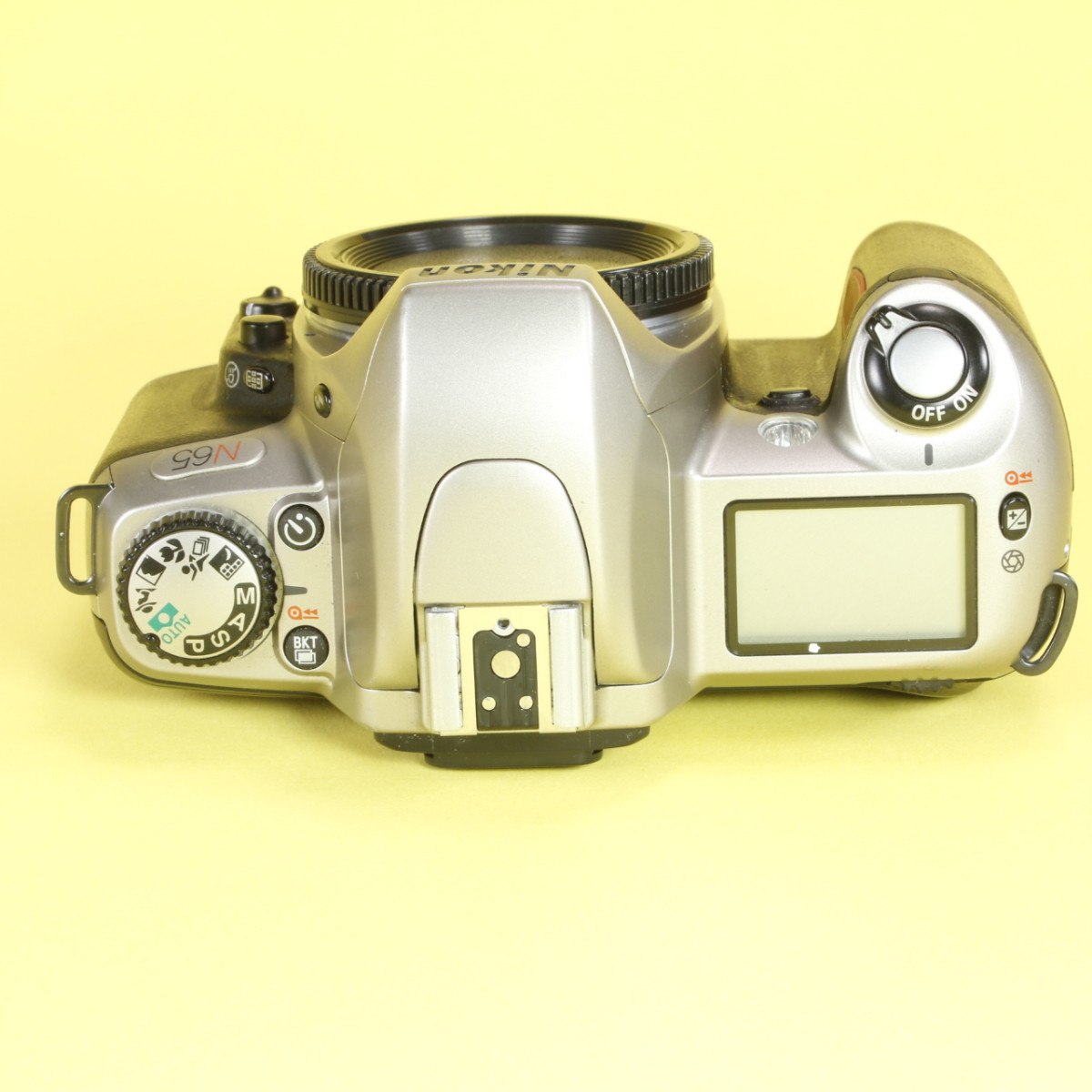 Nikon N65 Camera