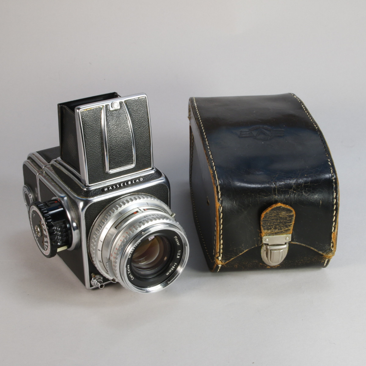 Hasselblad 500C/W 箱なし Shop : Buy Hasselblad 500c Camera With Carl Zeiss 80mm F2.8