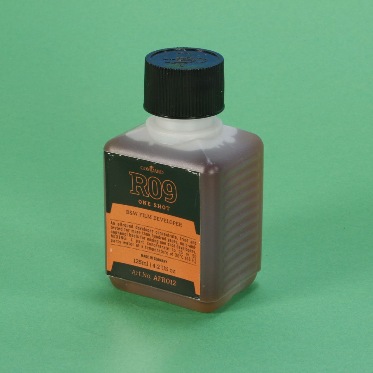 Compard R09 One Shot Black and White Film Developer - 125ml