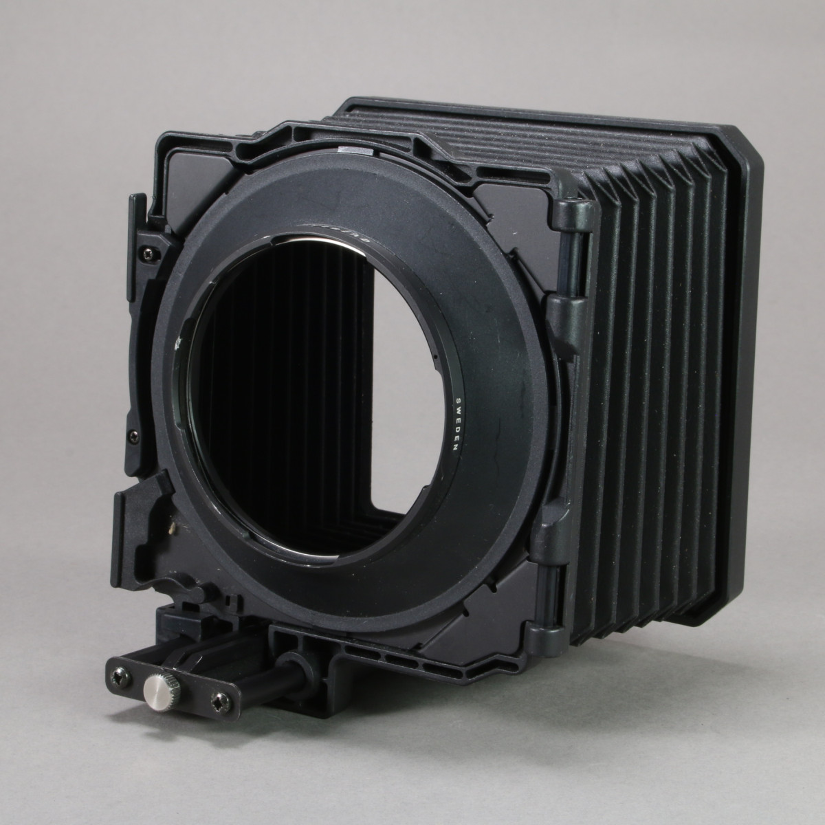 Hasselblad Proshade 6093 with B60 Lens Mount