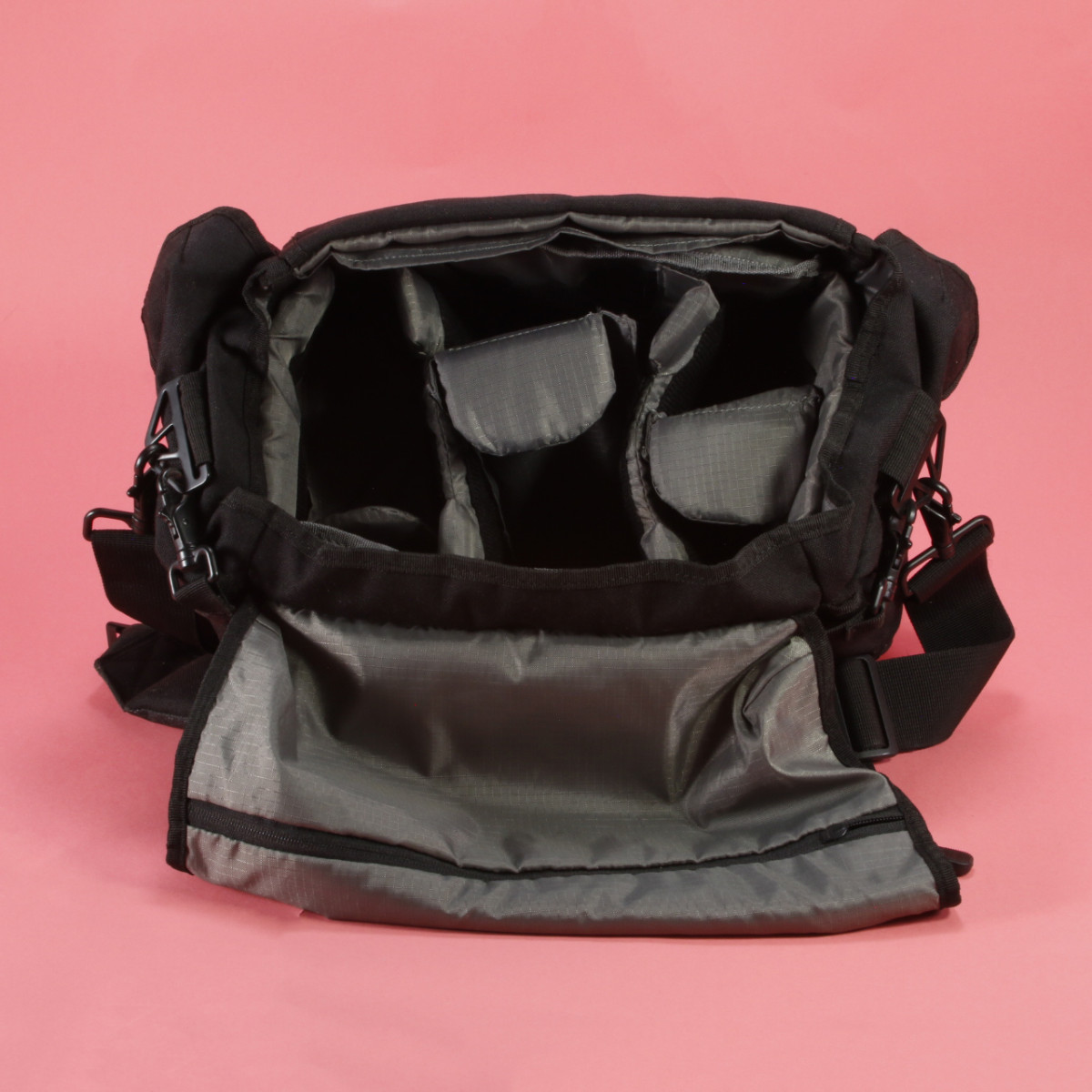 Tenba Messenger Camera Bag