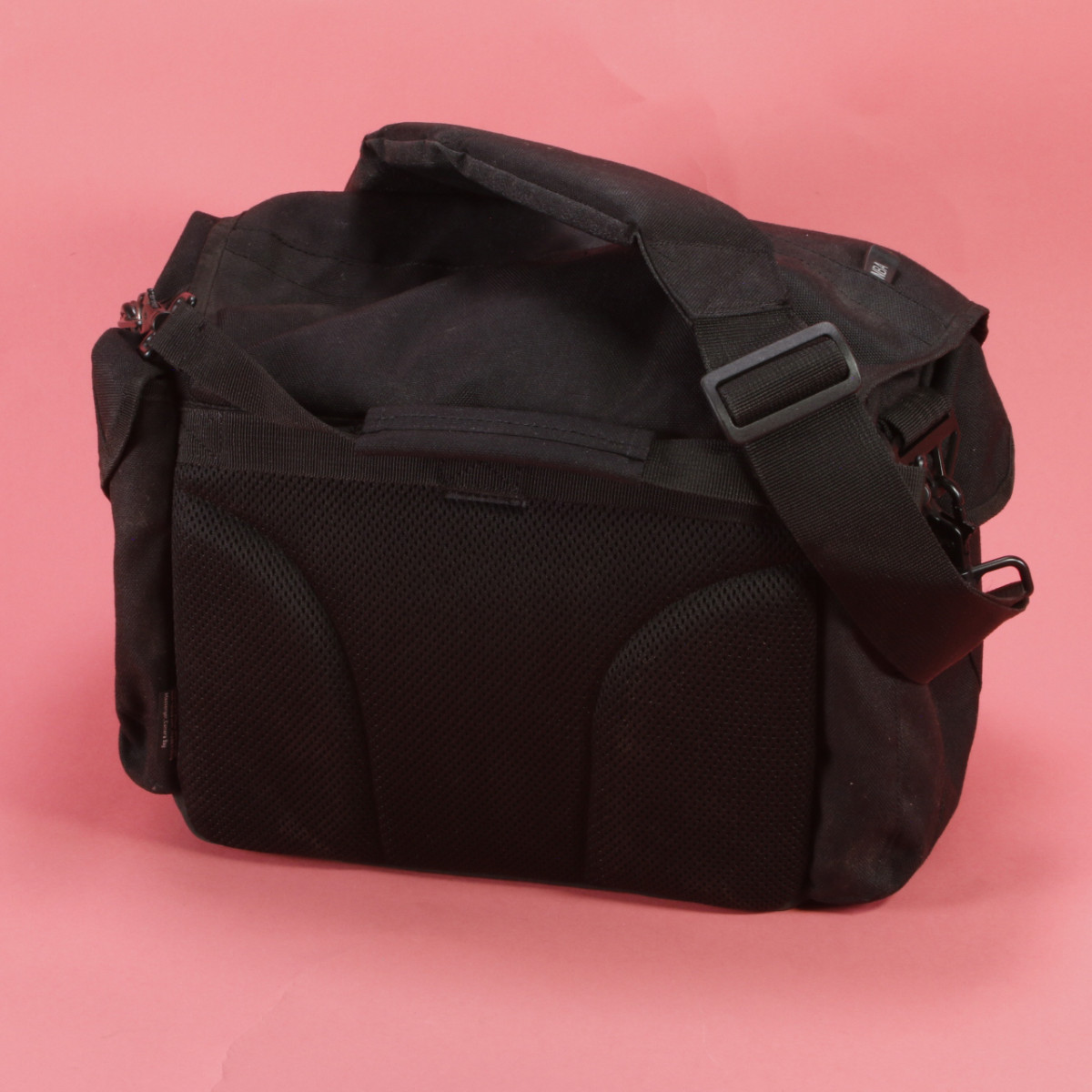 Tenba Messenger Camera Bag