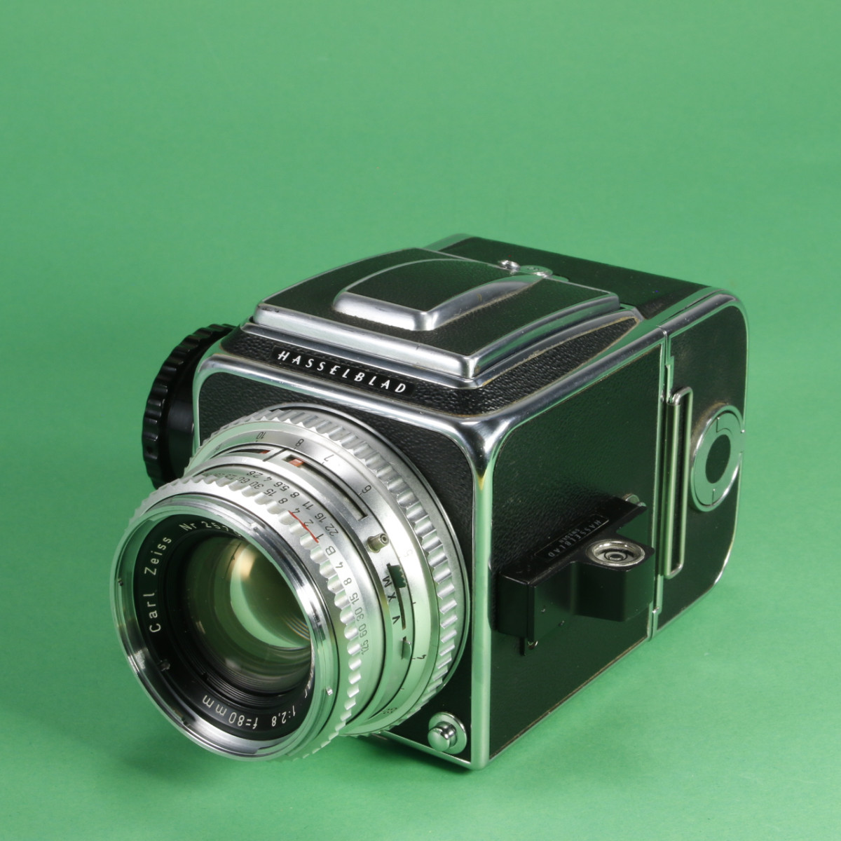 Hasselblad 500C Camera with 80mm f2.8 Planar C and 12 Back