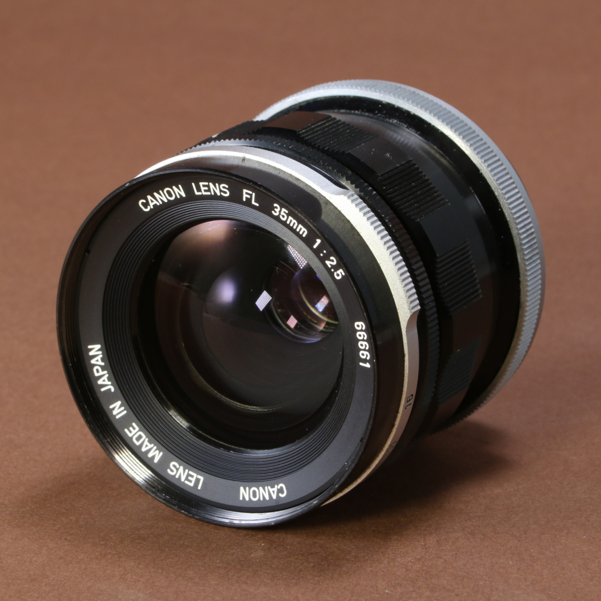 Canon 35mm f2.5 FL Lens for Canon FL | Blue Moon Camera