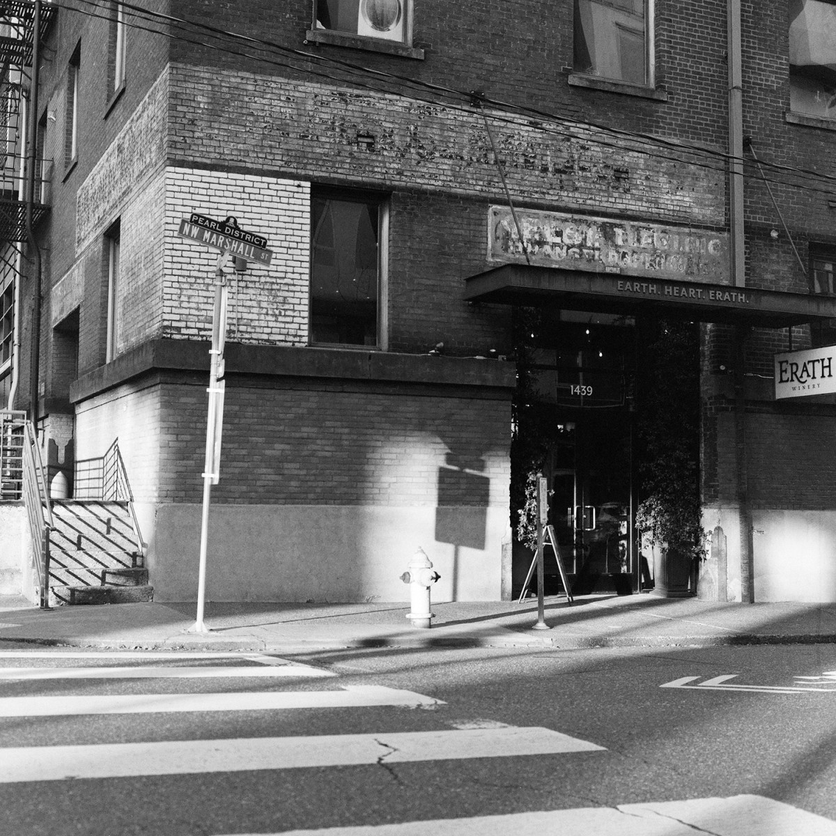 Lomography Lady Grey 400 Film - 120