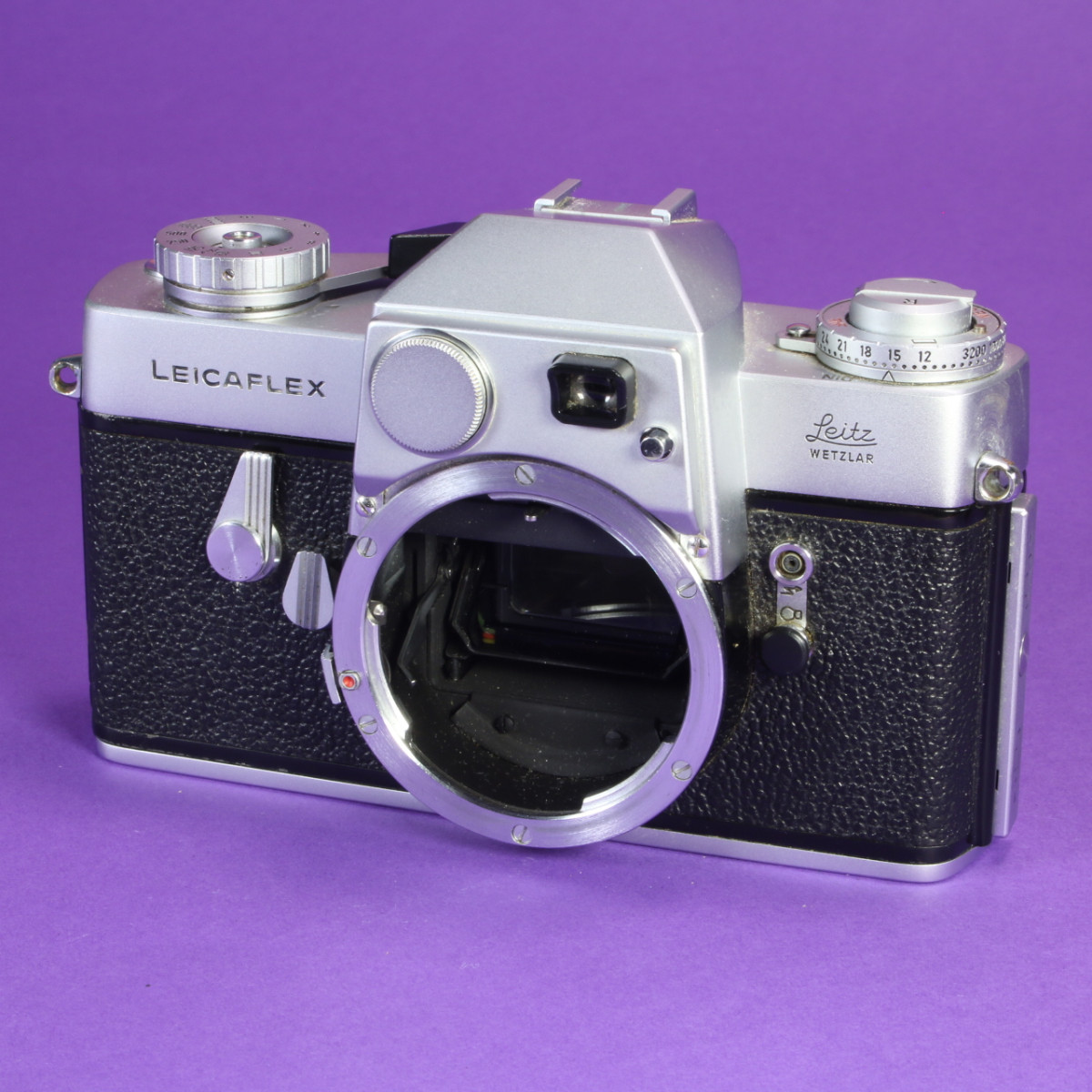 Leica Leicaflex Camera
