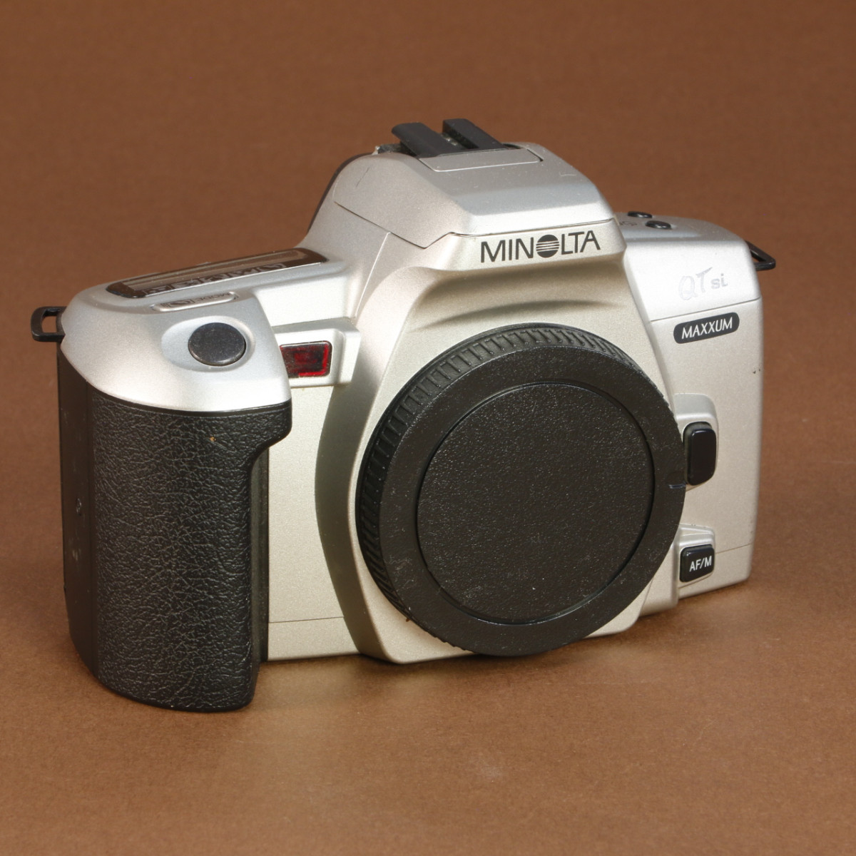 Minolta Maxxum QTsi Camera
