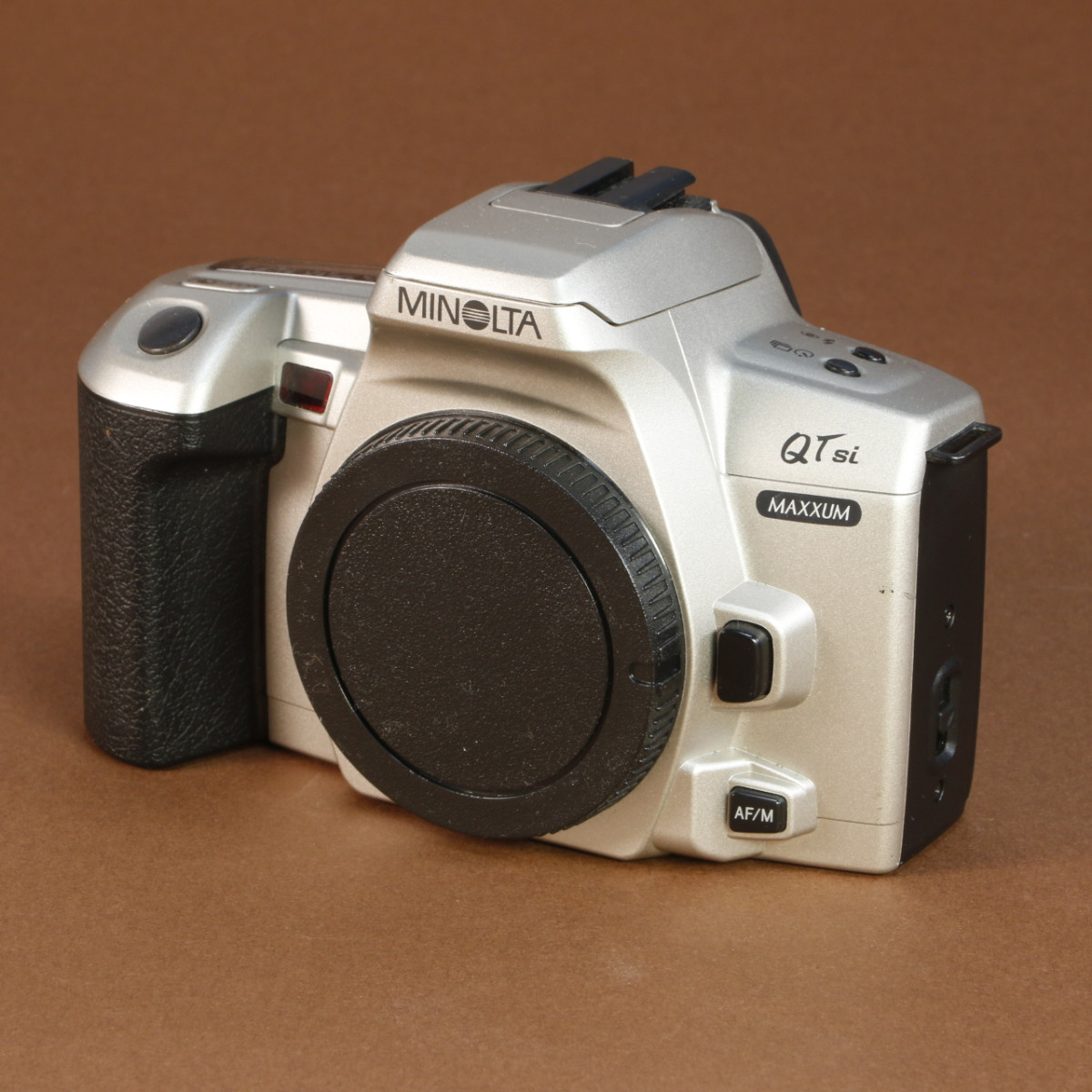 Minolta Maxxum QTsi Camera